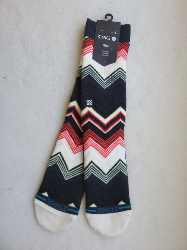 NWT 1 Pair Men’s Stance Casual Cotton Blend Mid Cushion Crew Socks, Size 9-12 L