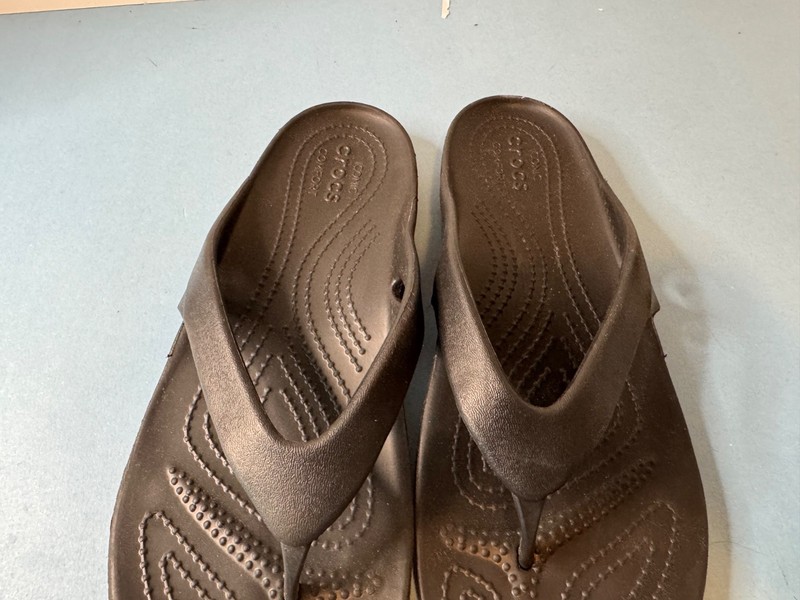 Crocs Kadee II Flip Flops Women's Black Summer Comfort New NO Tags gallery