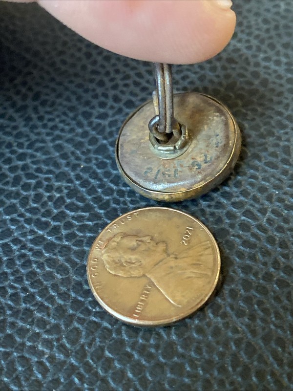 Antique 1918 Patent Anthracite Wear Well Overalls Button Brass Wobble Shank 20mm gallery