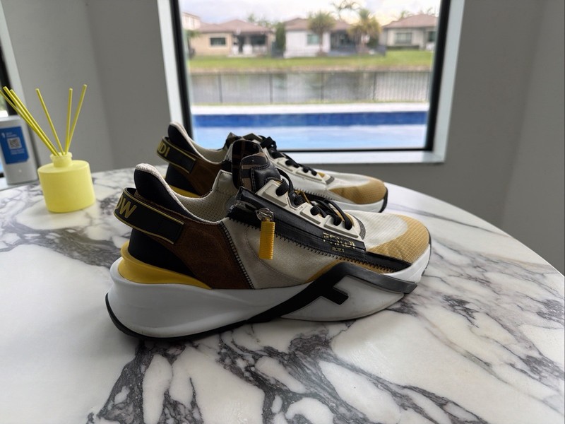 Size 10 Fendi Flow Low Sneakers