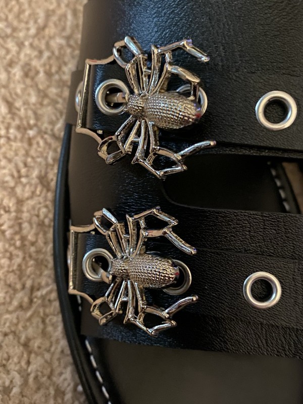 Women’s Black Strappy Flat Sandals Spider Buckle US 9.5 gallery