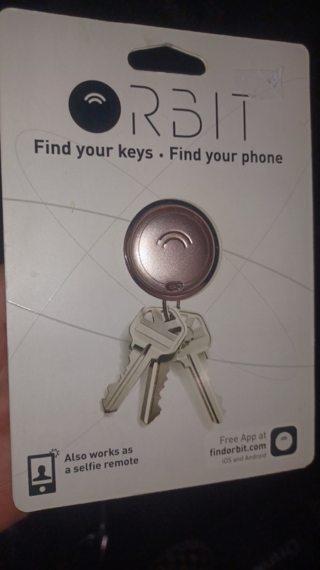 Orbit Bluetooth Key and Phone Finder by HBUTLER. Choice Of SILVER, PINK, BLACK