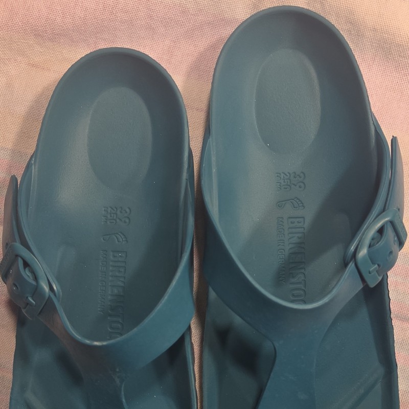 Birkenstock Women’s Turquoise Thong Sandals Gizeh EVA Waterproof EU 39 US 8 -8.5 gallery