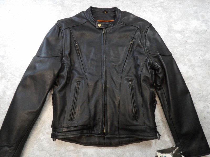 Unik Ultra Jacket Mens Medium Leather Motorcycle Biker Padded Zip Out Liner