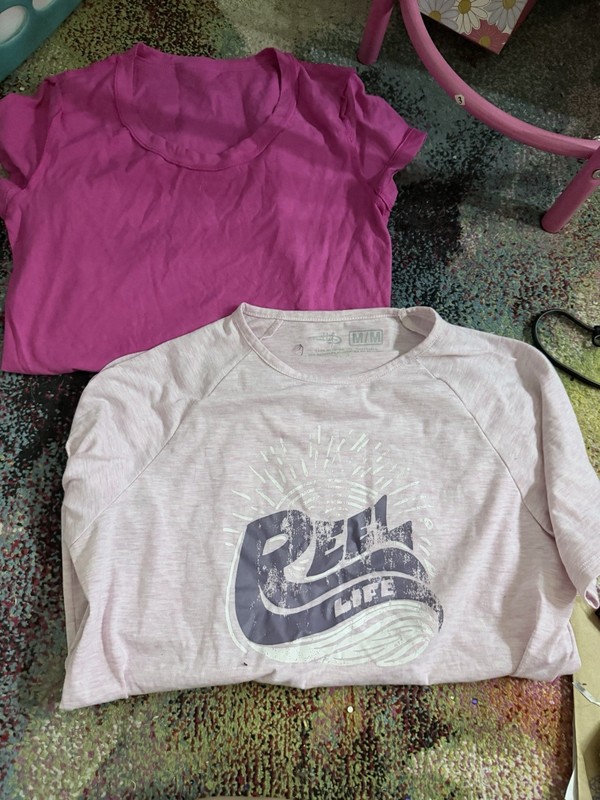 Pearl Life Women’s Lot 2 Graphic Logo Knit Crew Neck T-Shirts Pink/White S