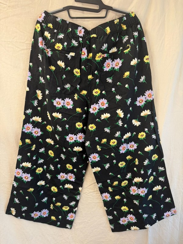 LOFT Brand Waist Floral Print Wide Leg Crop Pants Size Large gallery