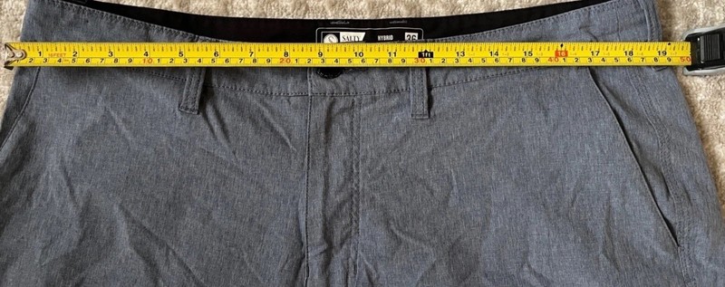 Salty Crew Mens Hybrid Shorts Size 36 Grey Heathered Walk Water Board Shorts gallery