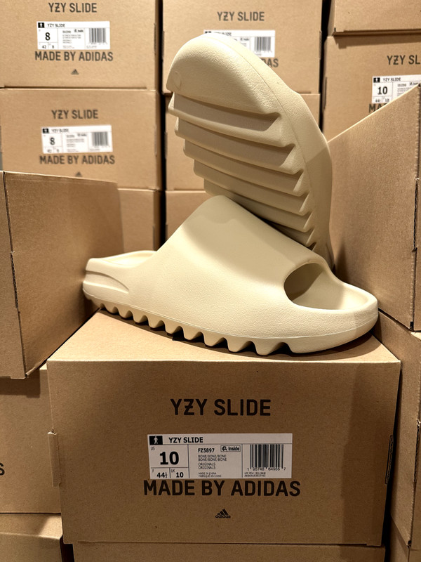 Adidas Yeezy Slide Bone Sizes 7-13 (100% AUTHENTIC|BRAND NEW|FAST SHIP| FZ5897)