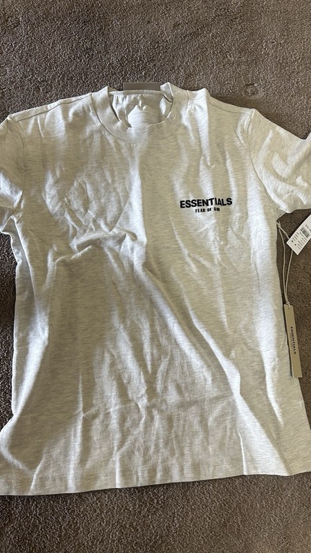 Essentials Fear of God ESSENTIALS Logo Graphic Print Tee Gray Men’s M