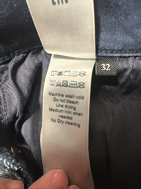 7 FOR ALL MANKIND Dojo Flare Jeans Size 32 Midnight Blue Dark Wash EUC! gallery