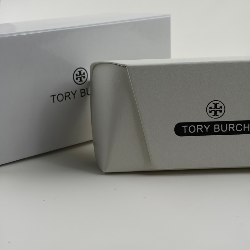 New In Box - Tory Burch Oversized Geometric Sunglasses Black Retro Square 52mm gallery