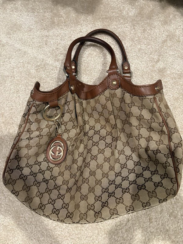 Gucci GG Pattern Large Tote Beige/Brown Double Handles Magnetic, Inner Pockets