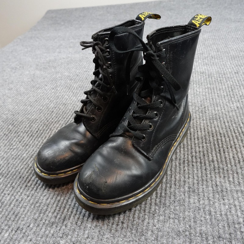 Dr. Martens 1460 Boots Mens Size 7 Black Leather Lace Up Combat Punk Grunge