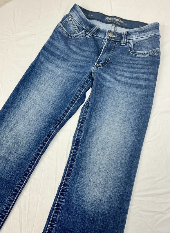 Women's Wrangler Ultimate Riding Jean Willow Mid-Rise Bootcut- size 1 x 34 gallery