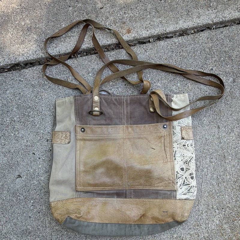 Women’s Beige Brown Gray Distressed Crossbody Bag Zip Closure Outer Pockets