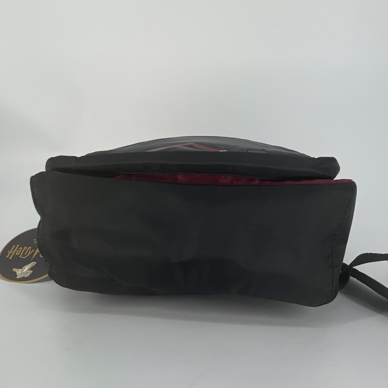 Harry Potter Gryffindor Colorblock Backpack Black/Burgundy Medium Embroidered gallery
