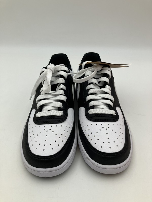 Nike W Nike Court Vision Lo NN Brand New Size 8.5 Women/ Size 6.5 Men gallery