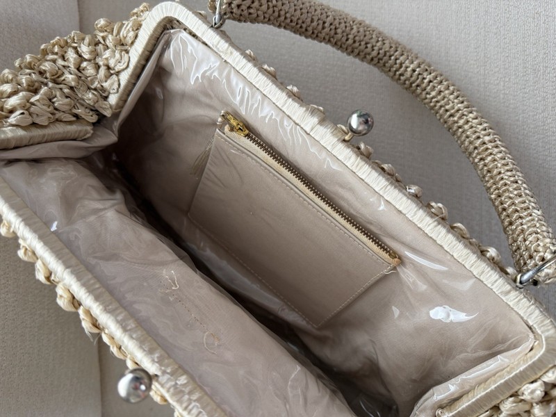Vintage Rare Cream Raffia Frame Handbag Pontova Plastic Beads Gold Kiss Lock gallery