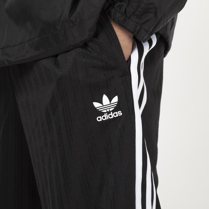 adidas Originals Football Shorts CW1299 Men’s Casual Bottom Black gallery