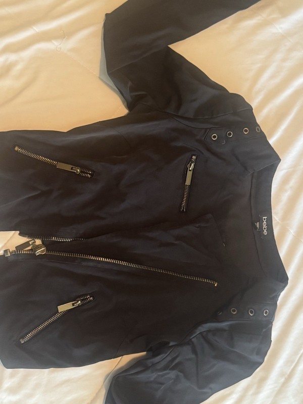 bebe Women's Black Short Biker Jacket Size S Full Zip, Zipper Pockets Eyelet gallery