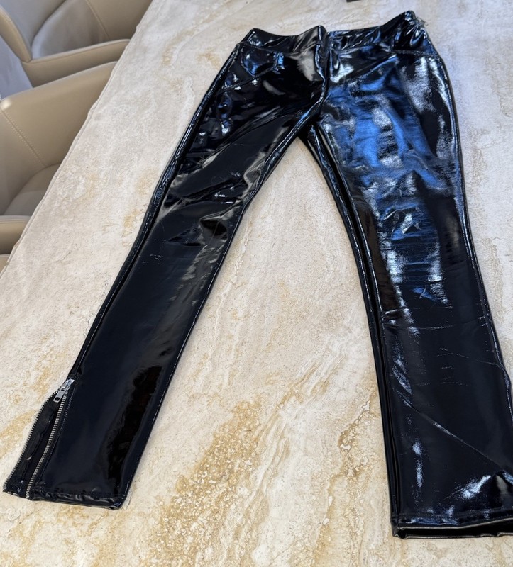Topshop Patent Skiny Legging/ pantsSix 6 Brand New , Inseam About 28”