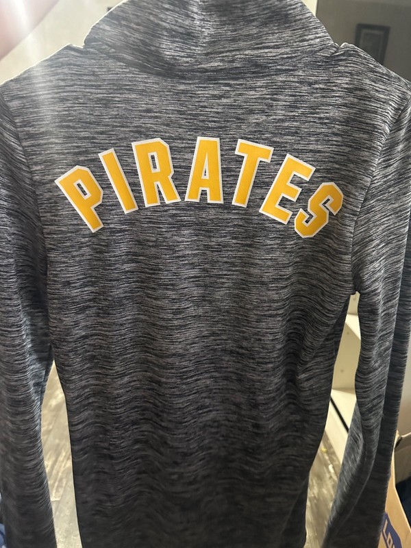 vs pink Pittsburgh pirates