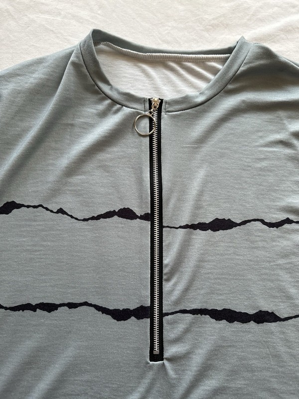 Modern Streetwear Zip Front Tee – Abstract Stripe – Unisex M – 22” P2P gallery