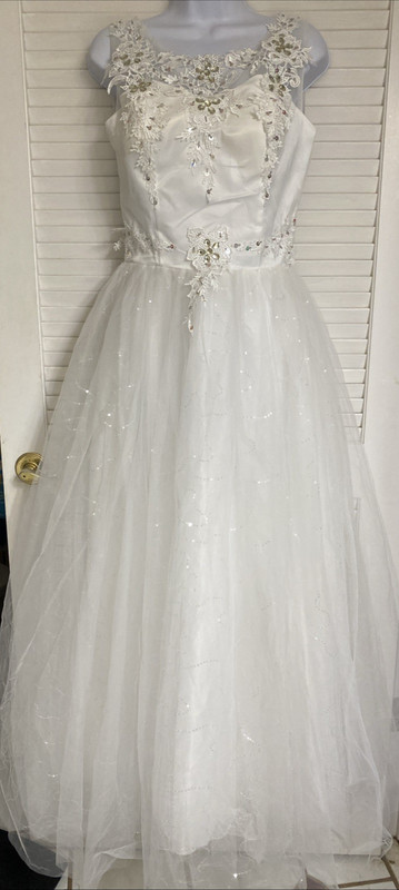A-Line Wedding Dress Gown – Bust 92cm (35″) Waist 72cm (28″) Approx. Size 6