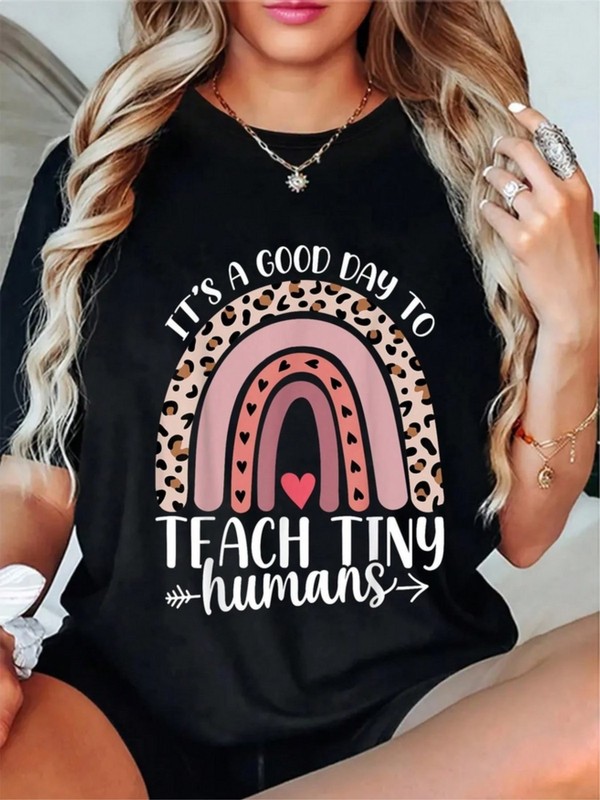 Wo Teacher-Themed T-Shirt with Rainbow and Teach Tiny Humans Slogan – Pink and