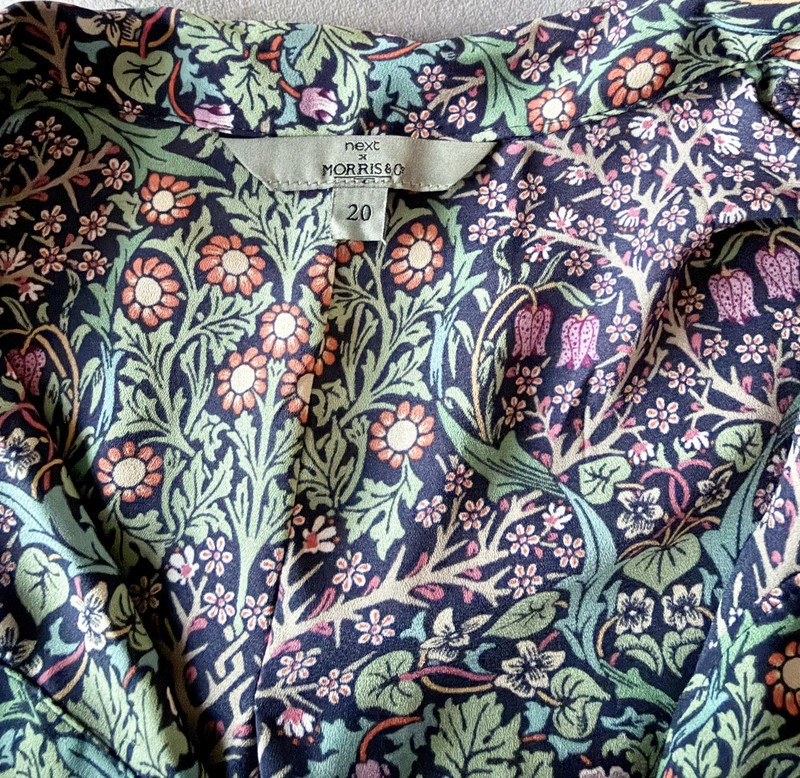 Next Morris &Co Blackthorn Navy Green Longline Overhead Blouse Tunic Top Size 20 gallery