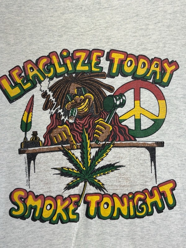 VTG Sun-Art Legalize Today Smoke Tonight Rasta University T-shirt USA XXL 90s