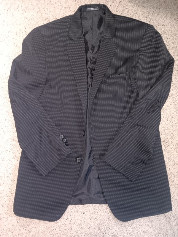 Van Heusen Men’s L Black/Gray Striped Suit Jacket Blazer Notch Lapel