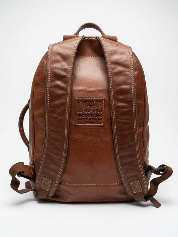 Campomaggi Italian leather Backpack Zip Closure Adjustable Strap Super Rare! gallery