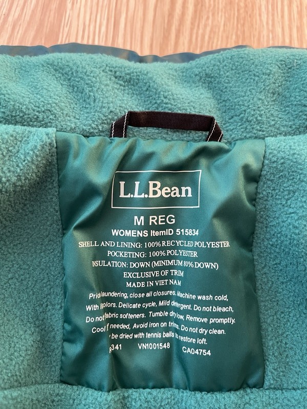 L.L.Bean DownTek 650 Women’s M Regular Green Down Puffer Jacket Full Zip gallery