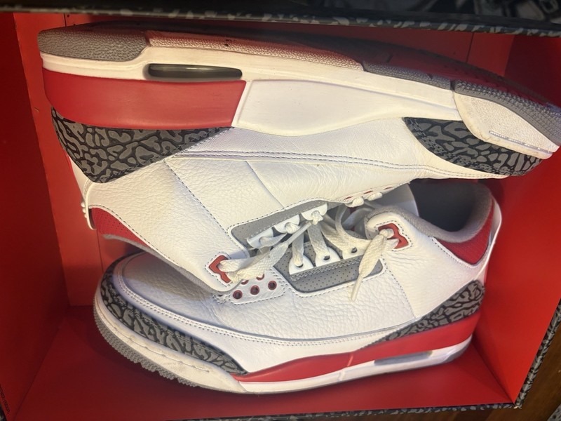 Air Jordan 3 Fire Red