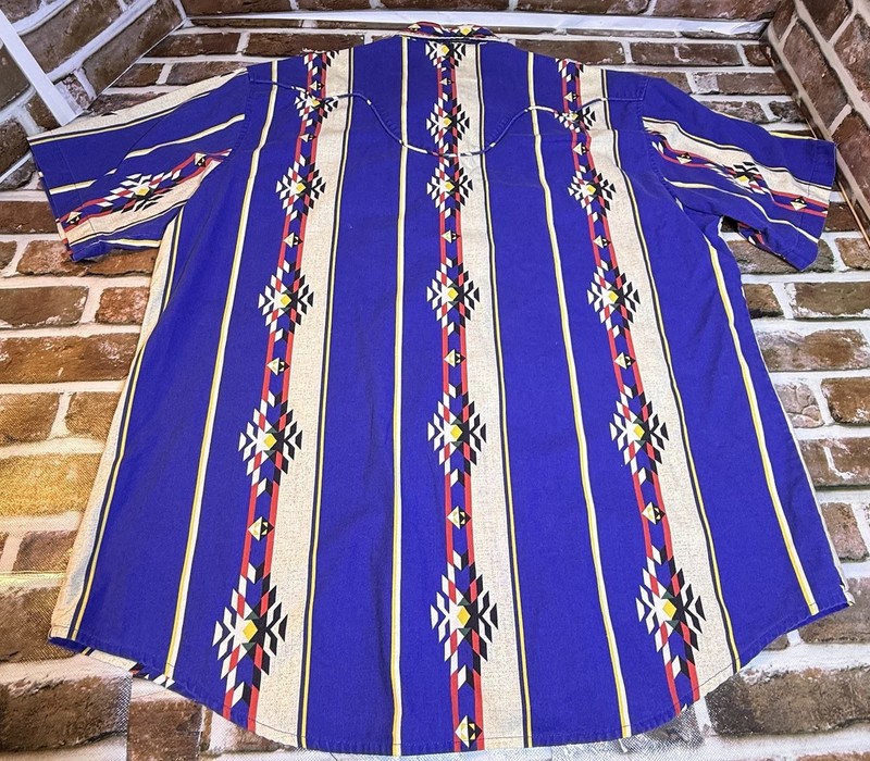 Vintage Wrangler Western Navajo Pearl Snap Button Down Size XL 100% Cotton gallery
