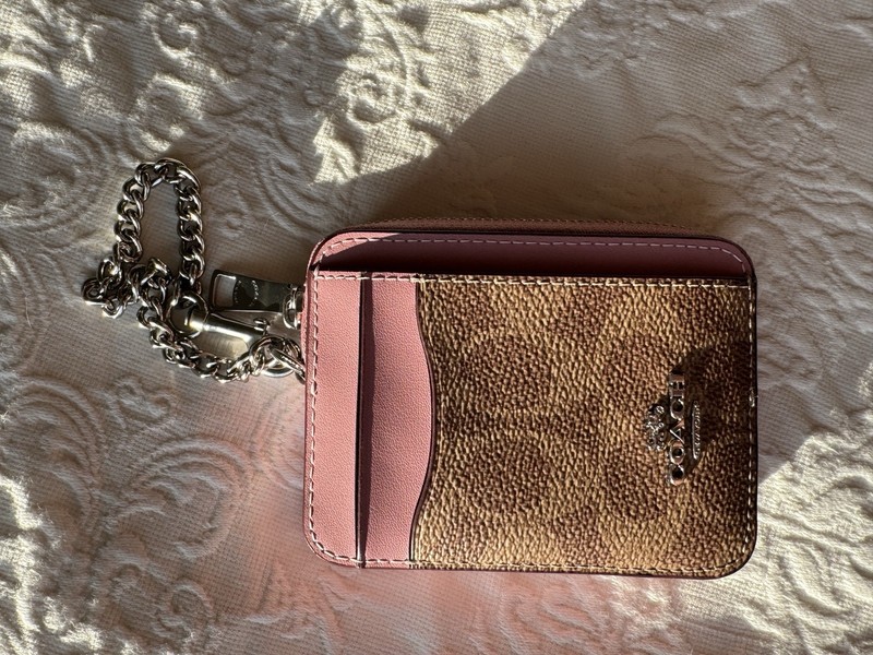 Coach CW883 Leather Zip ID Holder Coin Case, Pink/Gold, Chain Strap, ID Window gallery