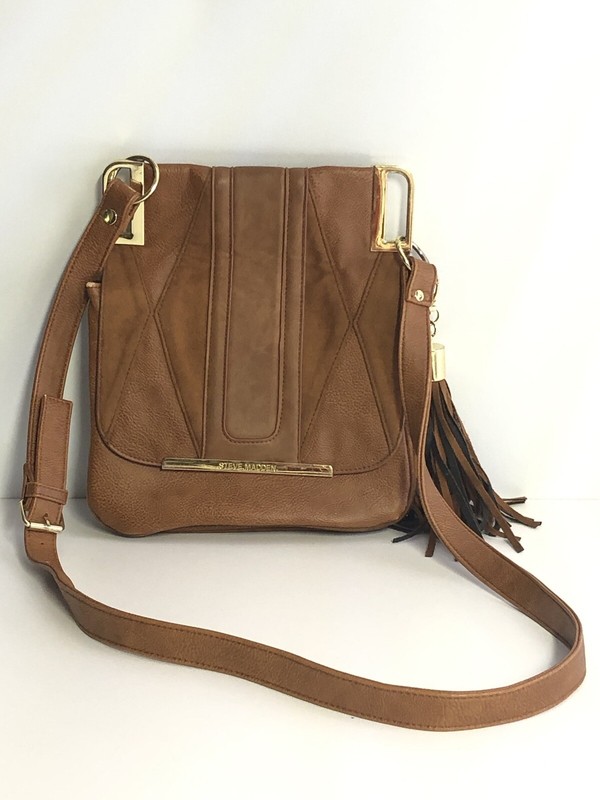 Steve Madden Brown Crossbody Purse Multiple Inner Dividers Tassel Gold Hardware