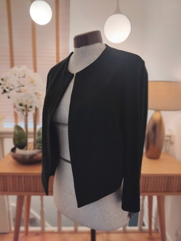 Joseph Ribkoff Jacket/Blazer Size Uk8/10 (40cm Pit to Pit Ladies Black)