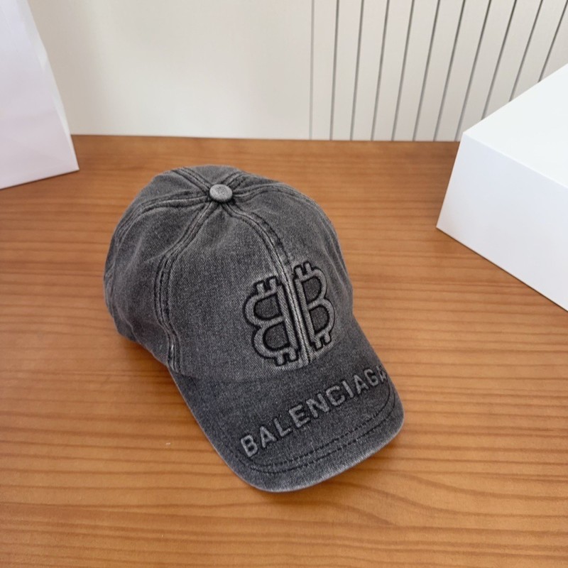 Balenciaga embroidered lettering new baseball cap gallery
