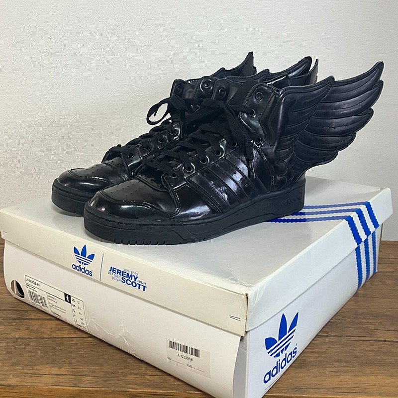 adidas x Jeremy Scott JS Wings 2.0 Black Patent Leather sz 10 Q23668 With Box