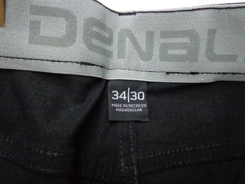 DENALI Black Tech Fabric Stretch Pants NWT 34/30 MSRP $54 gallery