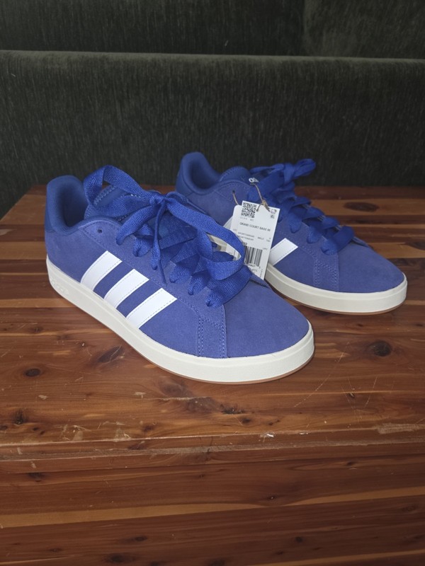 Adidas Grand Court Base 00 Blue White Men’s Size 9.5 Suede Sneakers New Tags