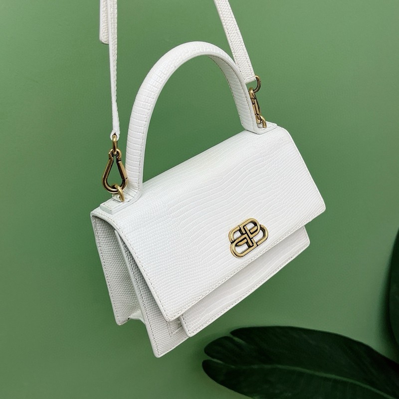Balenciaga BB White Leather Crossbody Bag, （19×14×6）cm