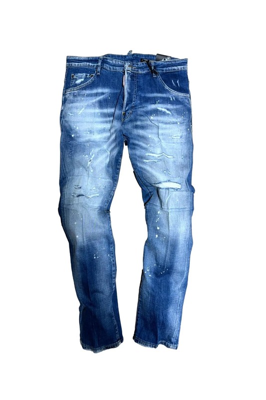Dsquared2 tapared fit jeans with DSQ2 patch
