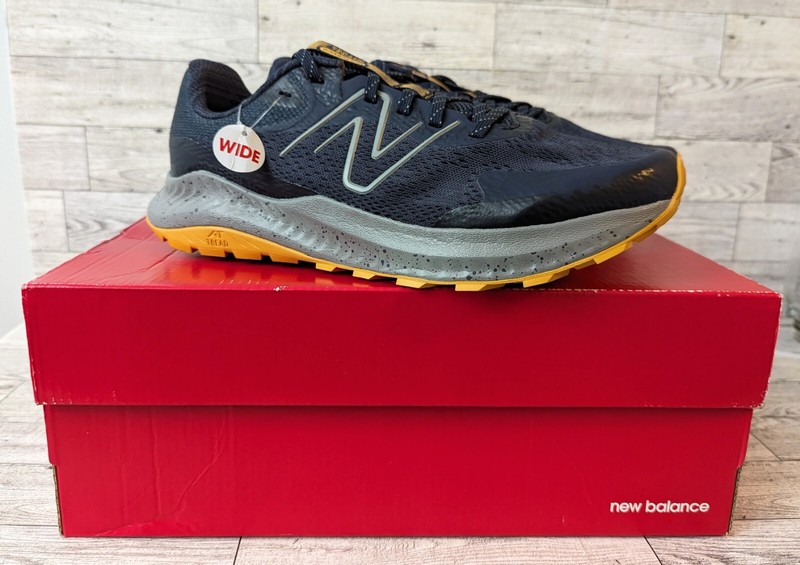 New Balance Mens Size 8.5 4E Nitrel DynaSoft V5 Blue Trail Running Shoe MTNTRLN5