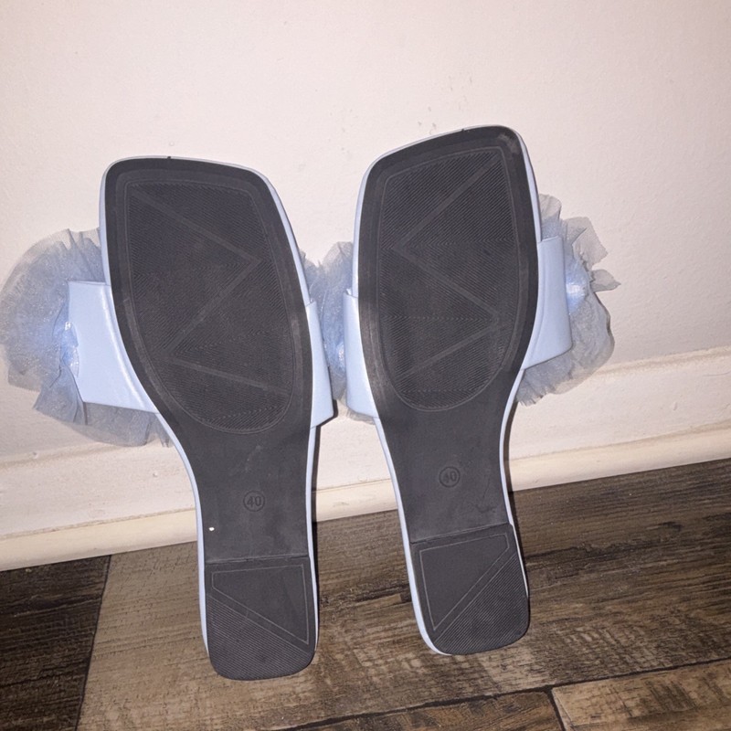 Women’s Light Blue Ruffle Slip-On Slide Sandals Flat Synthetic Upper EU 40 gallery