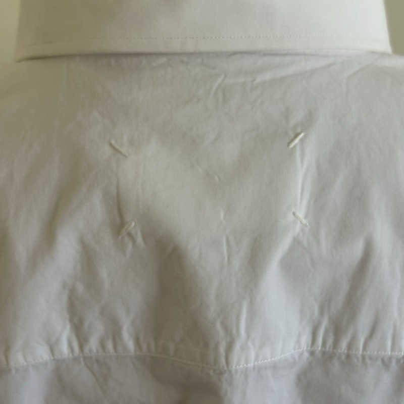 MAISON MARGIELA 2024 IT 42 Gathered White Shirt gallery