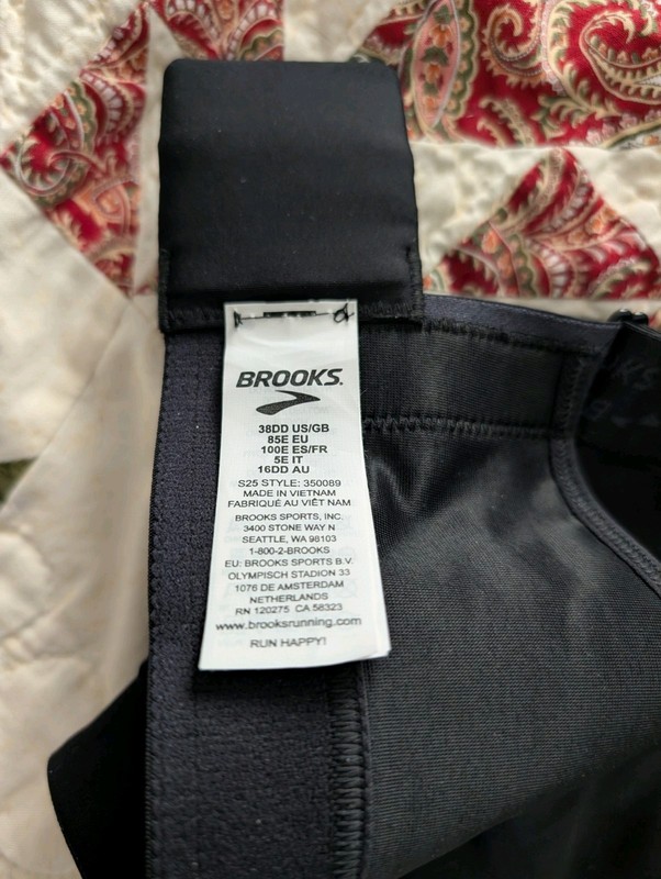 Brooks Convertible 2.0 High Support Sports Bra 38DD Black Running Stretch NWT gallery