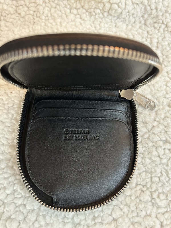 Telfar Black Zip-Around Logo Wallet NEW - Super cute and great design - Qty Disc gallery